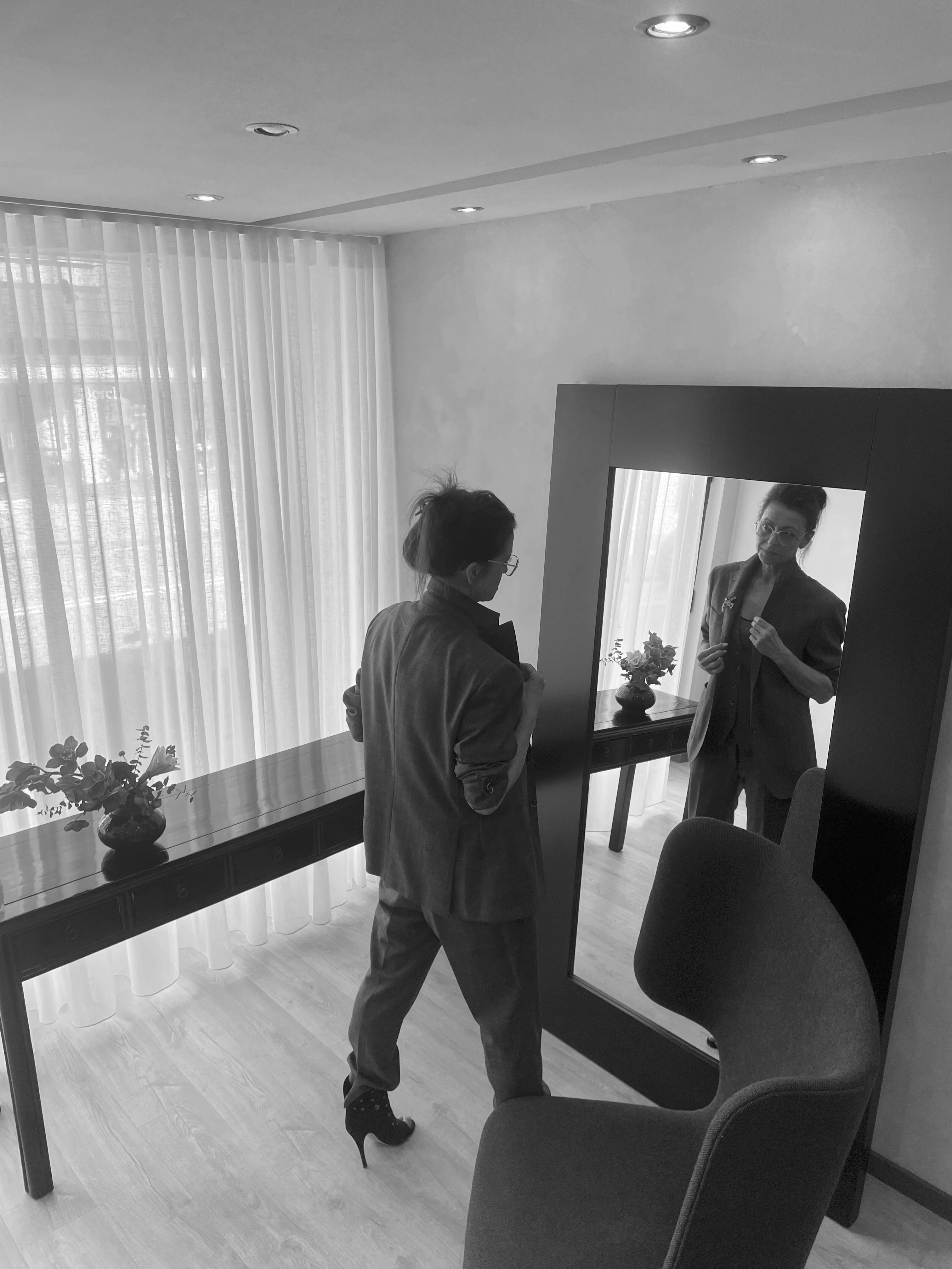 Billede af Marlene i hendes salon